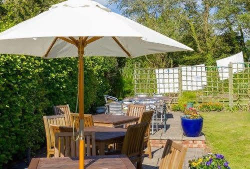 The Highdown Inn Totland  Exterior photo